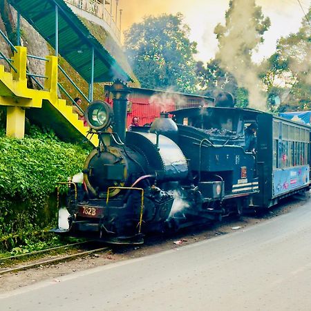 Hotel Lee Green- Best Family Hotel In Darjeeling Darjeeling  Eksteriør bilde